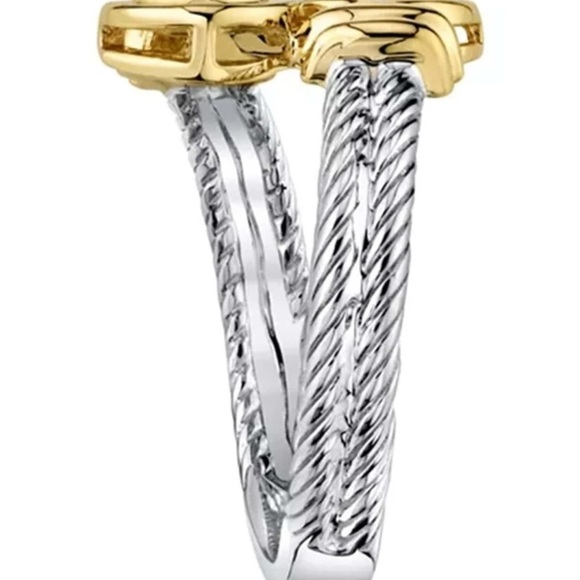 OVAL WEDDING RING - Picture 9 of 9